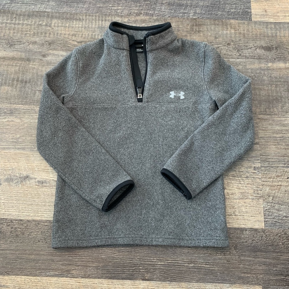 Boys quarter zip Under Armour fleece